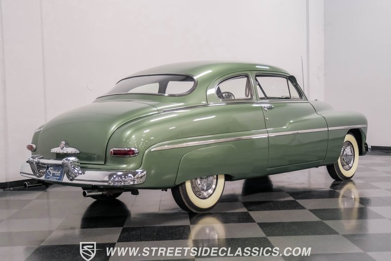 Unknown-Eight-1949-Berwick-Green-Green-18