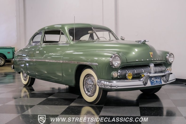 Unknown-Eight-1949-Berwick-Green-Green-21