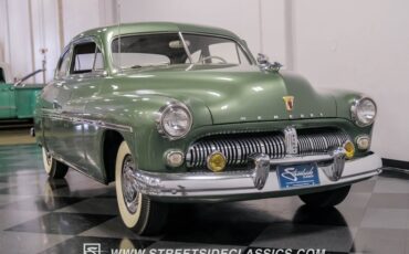 Unknown-Eight-1949-Berwick-Green-Green-22