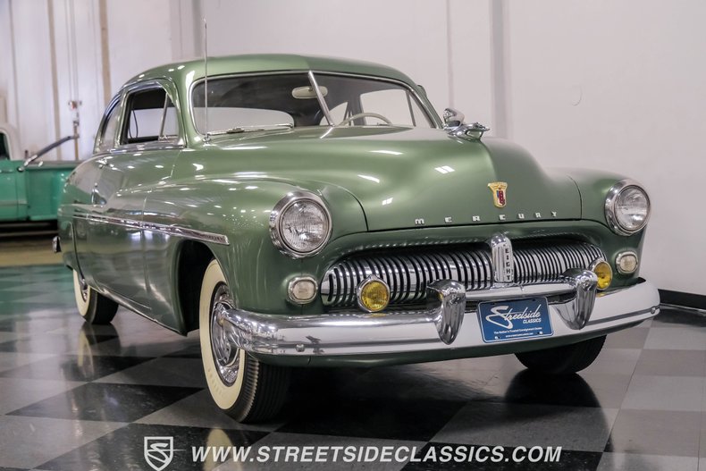 Unknown-Eight-1949-Berwick-Green-Green-22