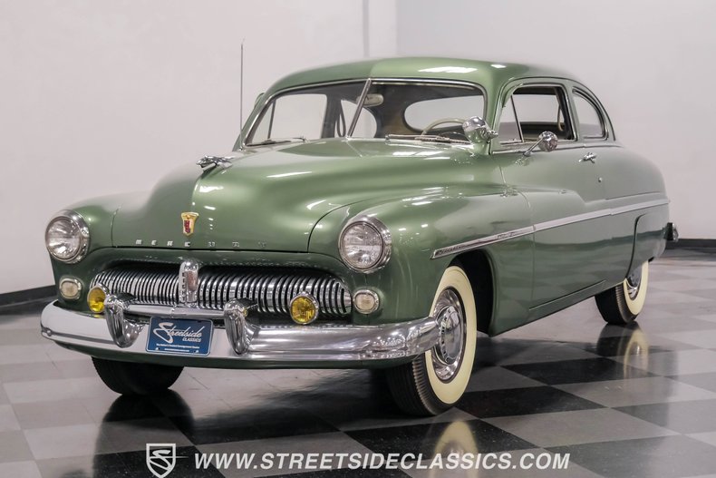 Unknown-Eight-1949-Berwick-Green-Green-24