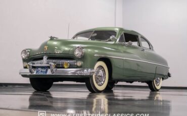 Unknown-Eight-1949-Berwick-Green-Green-27