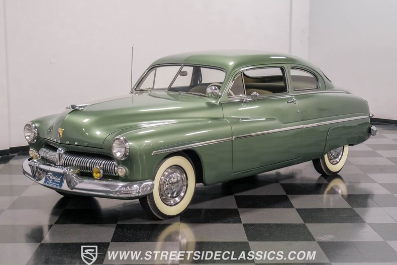 Unknown-Eight-1949-Berwick-Green-Green-6