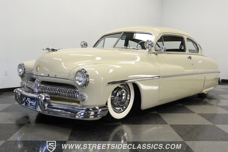 Unknown-Eight-1949-Dakota-Gray-Gray-30