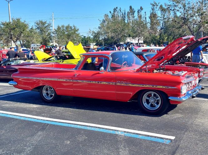 Unknown-El-camino-1959-Torch-Red-GrayRed-2