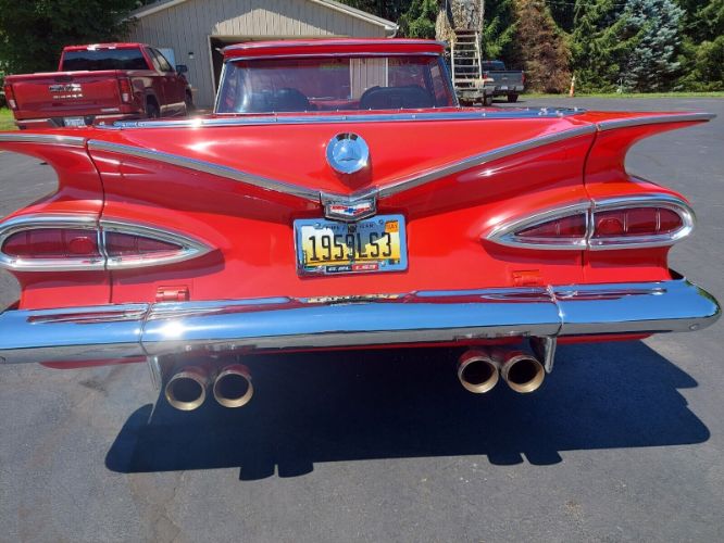 Unknown-El-camino-1959-Torch-Red-GrayRed-4