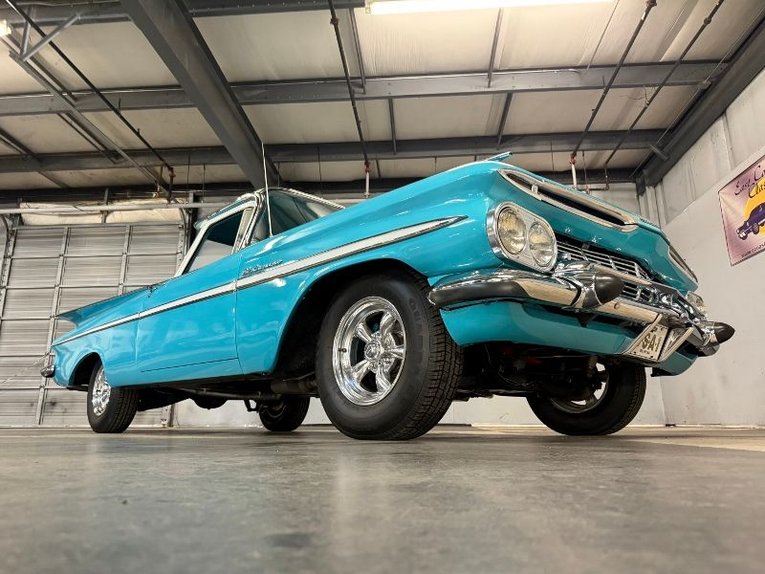 Unknown-El-camino-1959-Turquoise-Turquoise-32