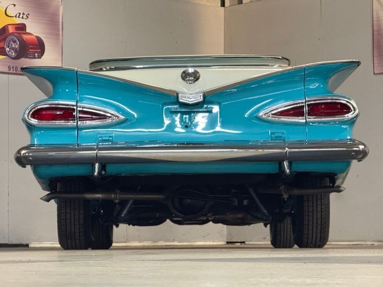 Unknown-El-camino-1959-Turquoise-Turquoise-40