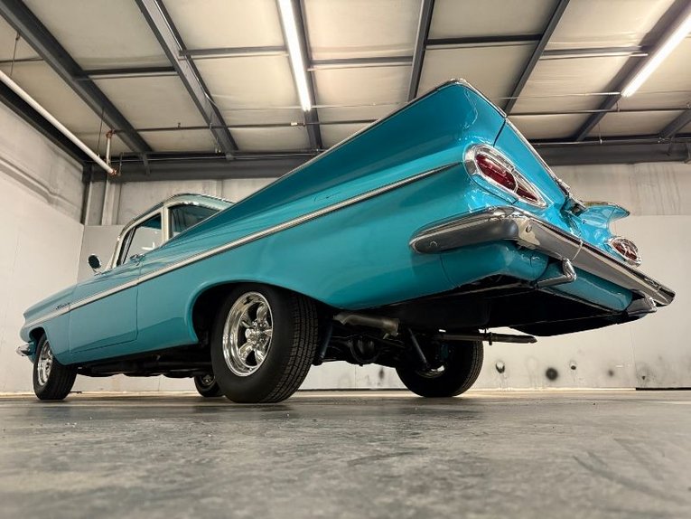 Unknown-El-camino-1959-Turquoise-Turquoise-45