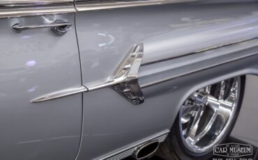 Unknown-El-camino-1960-Silver-Red-Leather-1