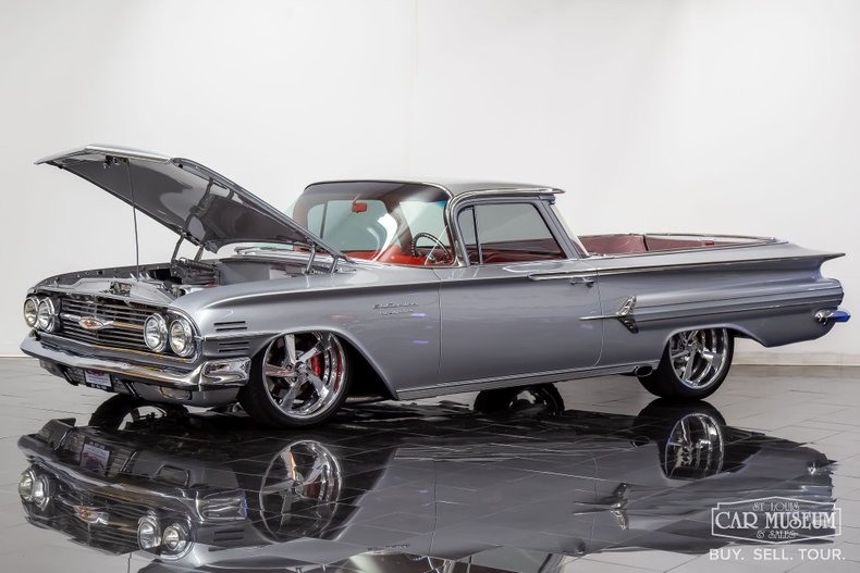 Unknown-El-camino-1960-Silver-Red-Leather-15