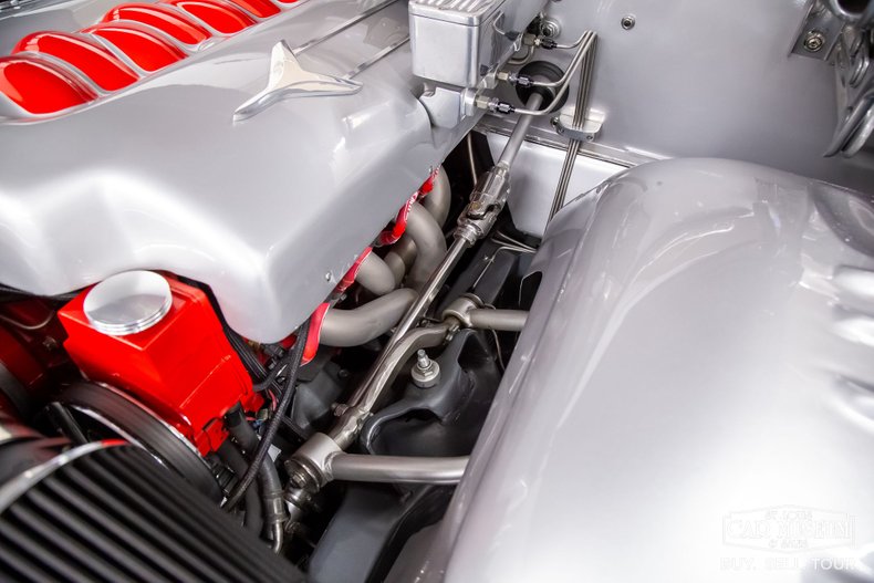 Unknown-El-camino-1960-Silver-Red-Leather-29