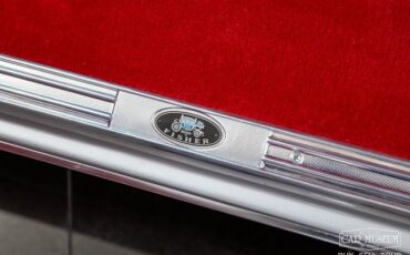 Unknown-El-camino-1960-Silver-Red-Leather-40