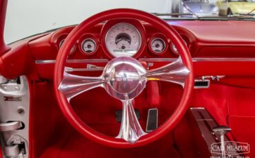 Unknown-El-camino-1960-Silver-Red-Leather-44