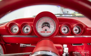 Unknown-El-camino-1960-Silver-Red-Leather-46