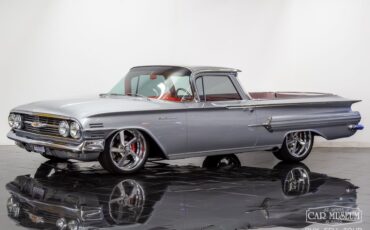 Unknown-El-camino-1960-Silver-Red-Leather-48