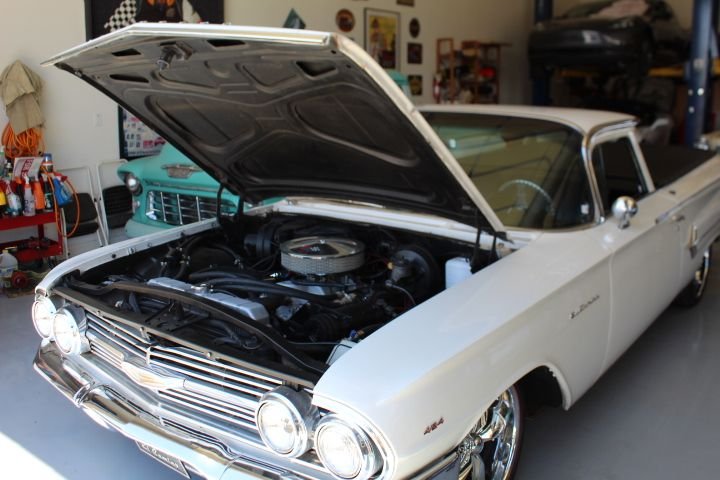Unknown-El-camino-1960-white-black-24