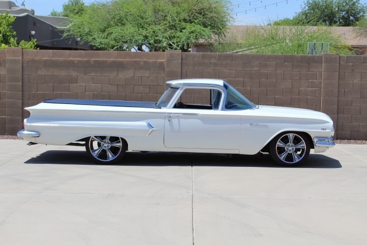 Unknown-El-camino-1960-white-black-30