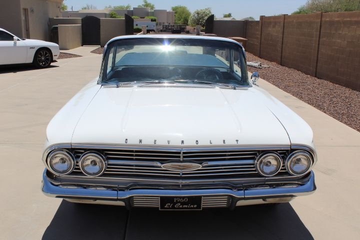 Unknown-El-camino-1960-white-black-32
