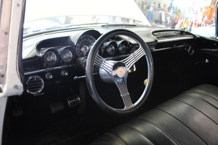 Unknown-El-camino-1960-white-black-36