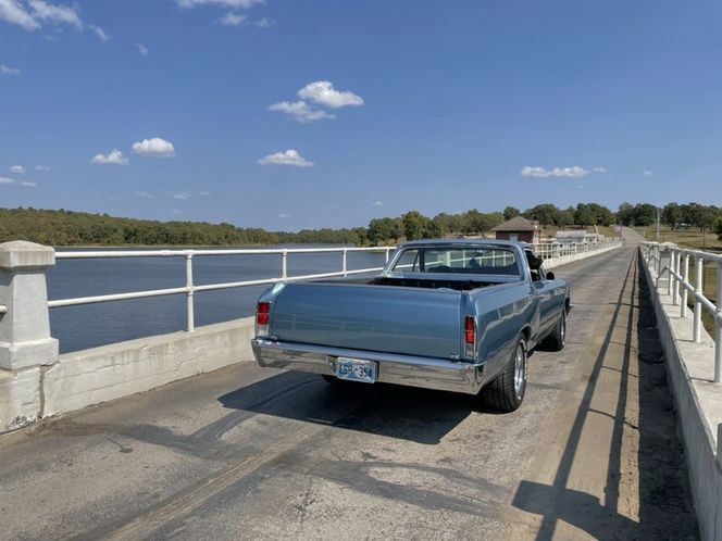 Unknown-El-camino-1966-Blue-Mist-Metallic-10