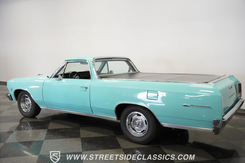 Unknown-El-camino-1966-Turquoise-Black-16