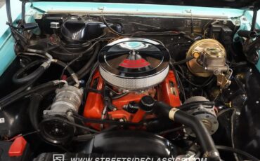 Unknown-El-camino-1966-Turquoise-Black-2