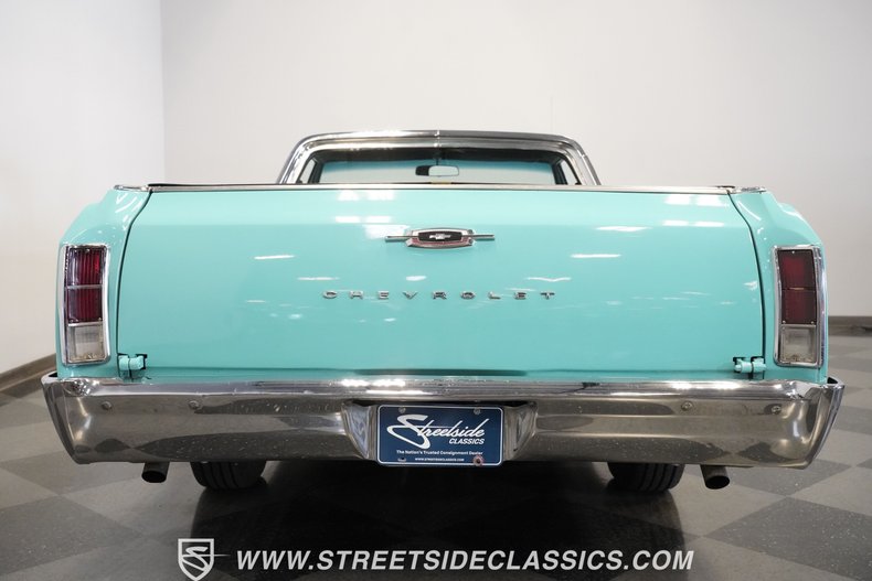 Unknown-El-camino-1966-Turquoise-Black-24