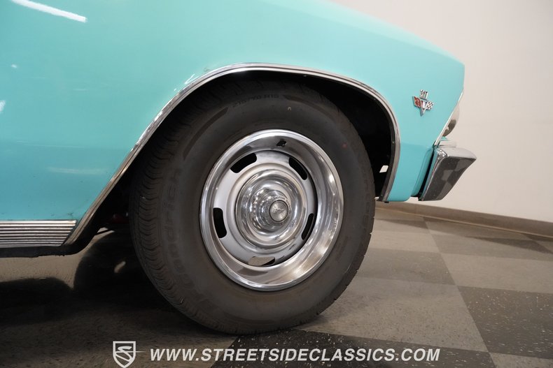 Unknown-El-camino-1966-Turquoise-Black-40
