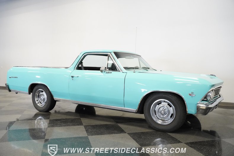 Unknown-El-camino-1966-Turquoise-Black-41
