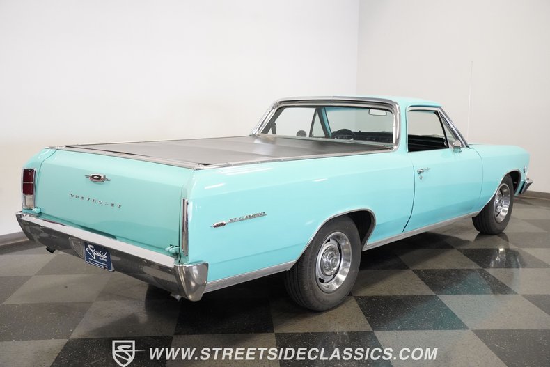 Unknown-El-camino-1966-Turquoise-Black-44