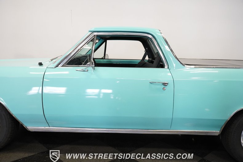 Unknown-El-camino-1966-Turquoise-Black-6
