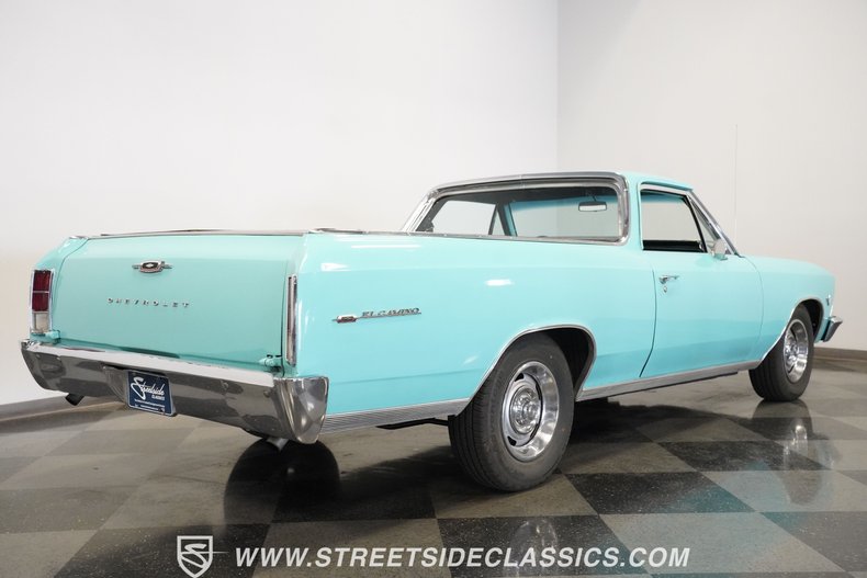 Unknown-El-camino-1966-Turquoise-Black-9