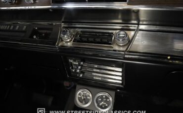 Unknown-El-camino-1967-Red-Black-39