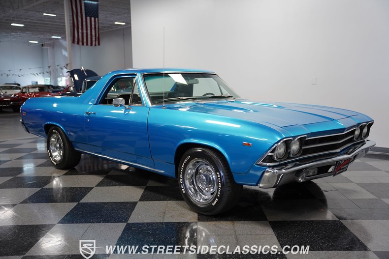 Unknown-El-camino-1969-Azure-Turquoise-Black-12