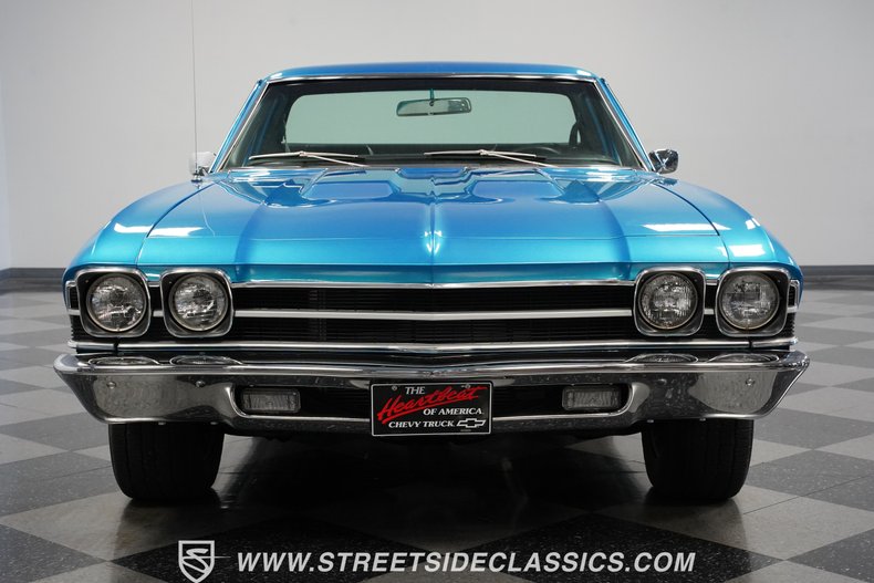 Unknown-El-camino-1969-Azure-Turquoise-Black-13