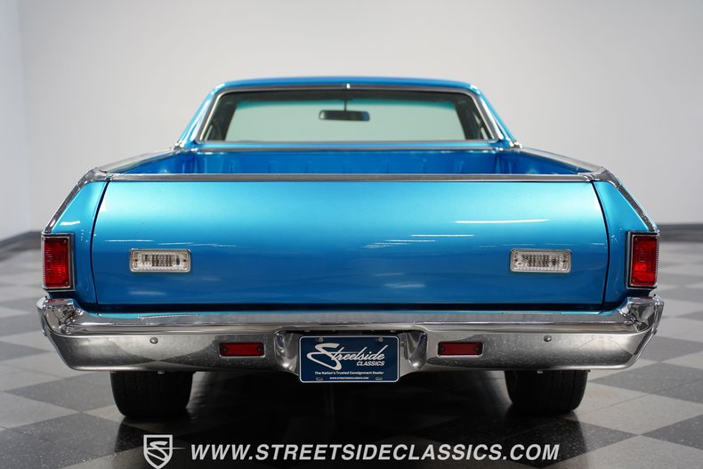 Unknown-El-camino-1969-Azure-Turquoise-Black-21