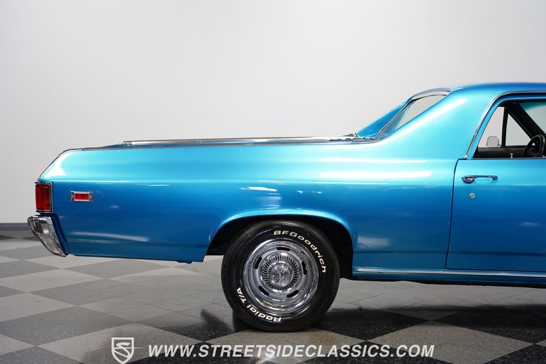 Unknown-El-camino-1969-Azure-Turquoise-Black-25