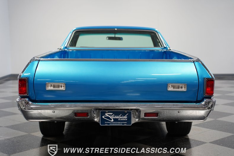 Unknown-El-camino-1969-Azure-Turquoise-Black-7
