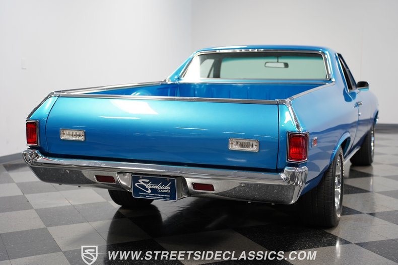 Unknown-El-camino-1969-Azure-Turquoise-Black-8