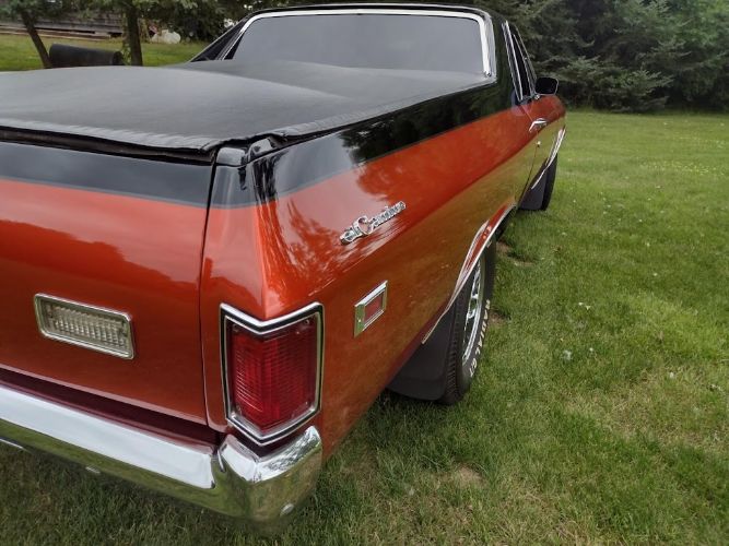 Unknown-El-camino-1969-Orange-Black-11