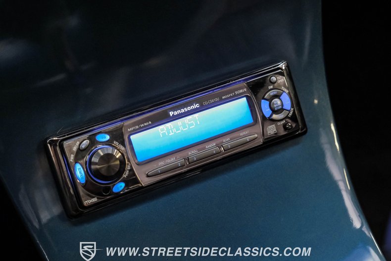 Unknown-El-camino-1970-Dark-Blue-Metallic-Black-13