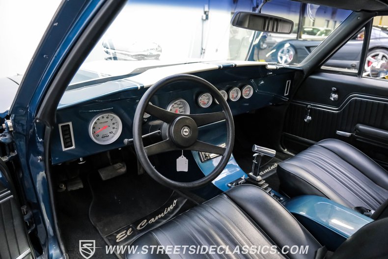 Unknown-El-camino-1970-Dark-Blue-Metallic-Black-2