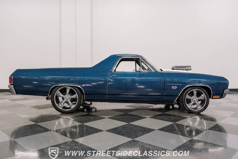 Unknown-El-camino-1970-Dark-Blue-Metallic-Black-29
