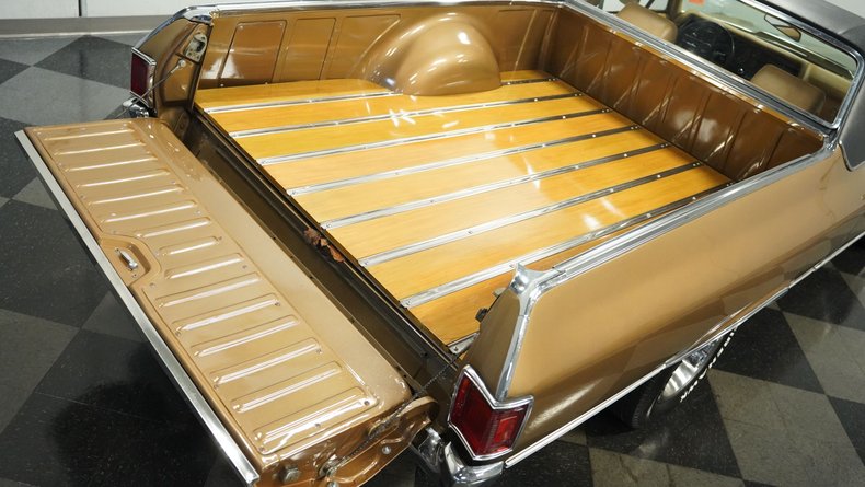 Unknown-El-camino-1970-Medium-Gold-Metallic-Saddle-13