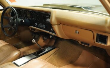 Unknown-El-camino-1970-Medium-Gold-Metallic-Saddle-16