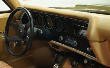 Unknown-El-camino-1970-Medium-Gold-Metallic-Saddle-17