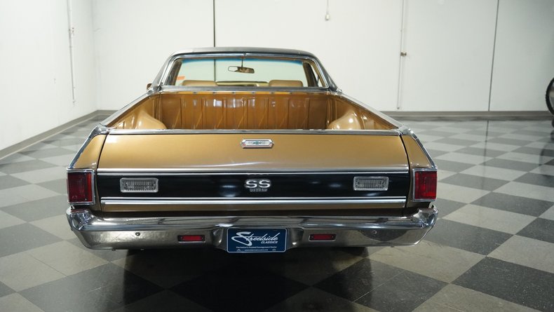 Unknown-El-camino-1970-Medium-Gold-Metallic-Saddle-23