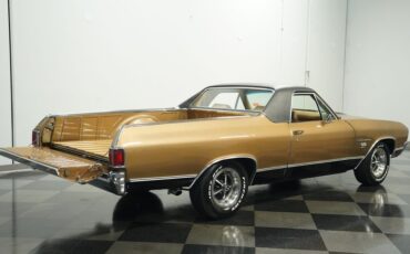 Unknown-El-camino-1970-Medium-Gold-Metallic-Saddle-44