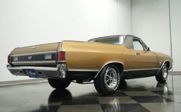Unknown-El-camino-1970-Medium-Gold-Metallic-Saddle-47